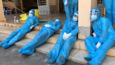 Vì sao nhiều nhân viên y tế ở TP Hồ Chí Minh xin nghỉ việc?