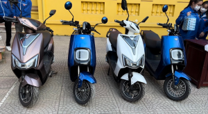 UBND phường Xuân Tảo: Kích hoạt đội phản ứng nhanh trong trường hợp đủ điều kiện điều trị F0 thể nhẹ tại nhà UBND phường Xuân Tảo: Kích hoạt đội phản ứng nhanh trong trường hợp đủ điều kiện điều trị F0 thể nhẹ tại nhà
