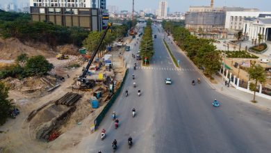Đường nghìn tỷ ở Hà Nội bị đào xới sau gần 2 năm thông xe