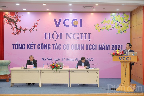 Chủ tịch Phạm Tấn Công: VCCI sẽ về đích với mục tiêu cao hơn trong năm 2022 Chủ tịch Phạm Tấn Công: VCCI sẽ về đích với mục tiêu cao hơn trong năm 2022