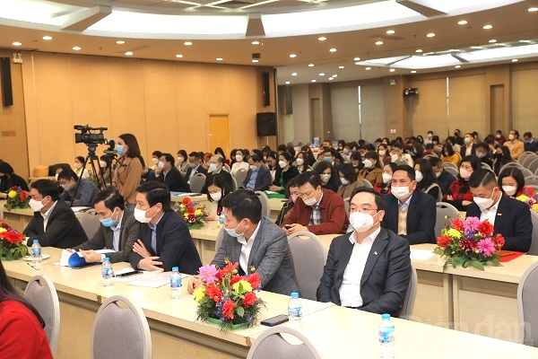 Chủ tịch Phạm Tấn Công: VCCI sẽ về đích với mục tiêu cao hơn trong năm 2022 Chủ tịch Phạm Tấn Công: VCCI sẽ về đích với mục tiêu cao hơn trong năm 2022