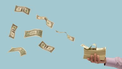 Giới nhà giàu thay đổi chiến lược đầu tư trước bối cảnh lãi suất tăng: Ồ ạt tích trữ tiền mặt