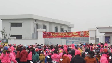 Nghệ An: Công nhân nhà máy may Viet Glory vẫn chưa làm việc trở lại Nghệ An: Công nhân nhà máy may Viet Glory vẫn chưa làm việc trở lại