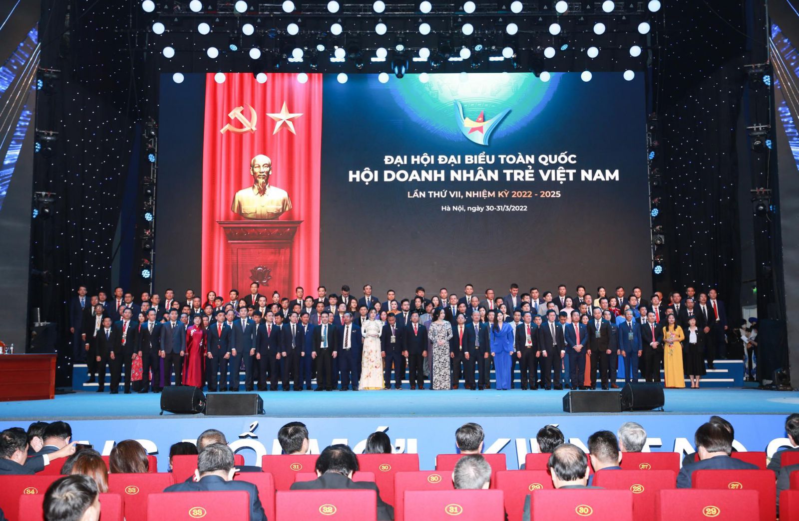 Hãy lắng nghe thế hệ trẻ! Hãy lắng nghe thế hệ trẻ!