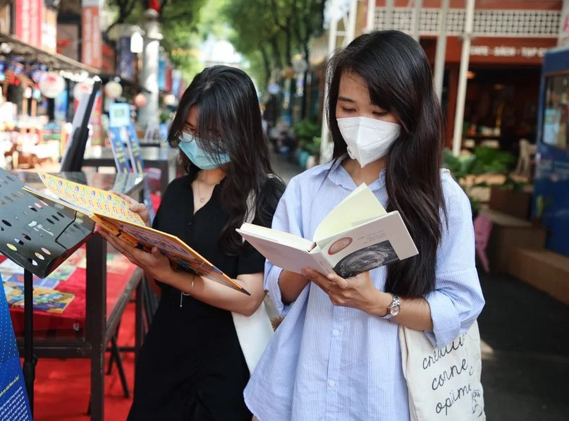 Lan tỏa văn hóa đọc qua cuộc thi giới thiệu sách trực tuyến Lan tỏa văn hóa đọc qua cuộc thi giới thiệu sách trực tuyến