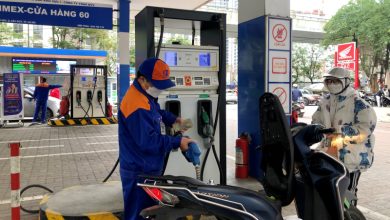 Bộ Công Thương: Xăng dầu vẫn ‘nóng’, có thể tiếp tục giảm thuế