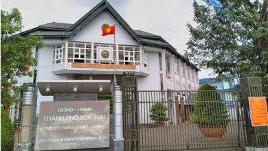 Cố ý “nắn” đường, đất của vợ Bí thư thành uỷ Kon Tum có 4 mặt tiền Cố ý “nắn” đường, đất của vợ Bí thư thành uỷ Kon Tum có 4 mặt tiền