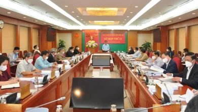 Sai phạm của Ủy ban Chứng khoán Nhà nước khiến thị trường bị thao túng Sai phạm của Ủy ban Chứng khoán Nhà nước khiến thị trường bị thao túng