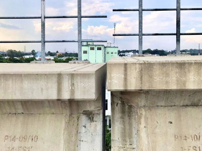 Hơn một năm điều tra vẫn chưa có kết luận sự cố rơi gối metro số 1 Hơn một năm điều tra vẫn chưa có kết luận sự cố rơi gối metro số 1