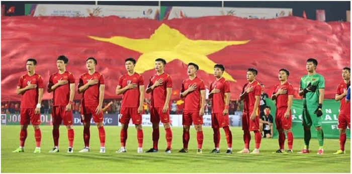 Đất nước trọn niềm vui 