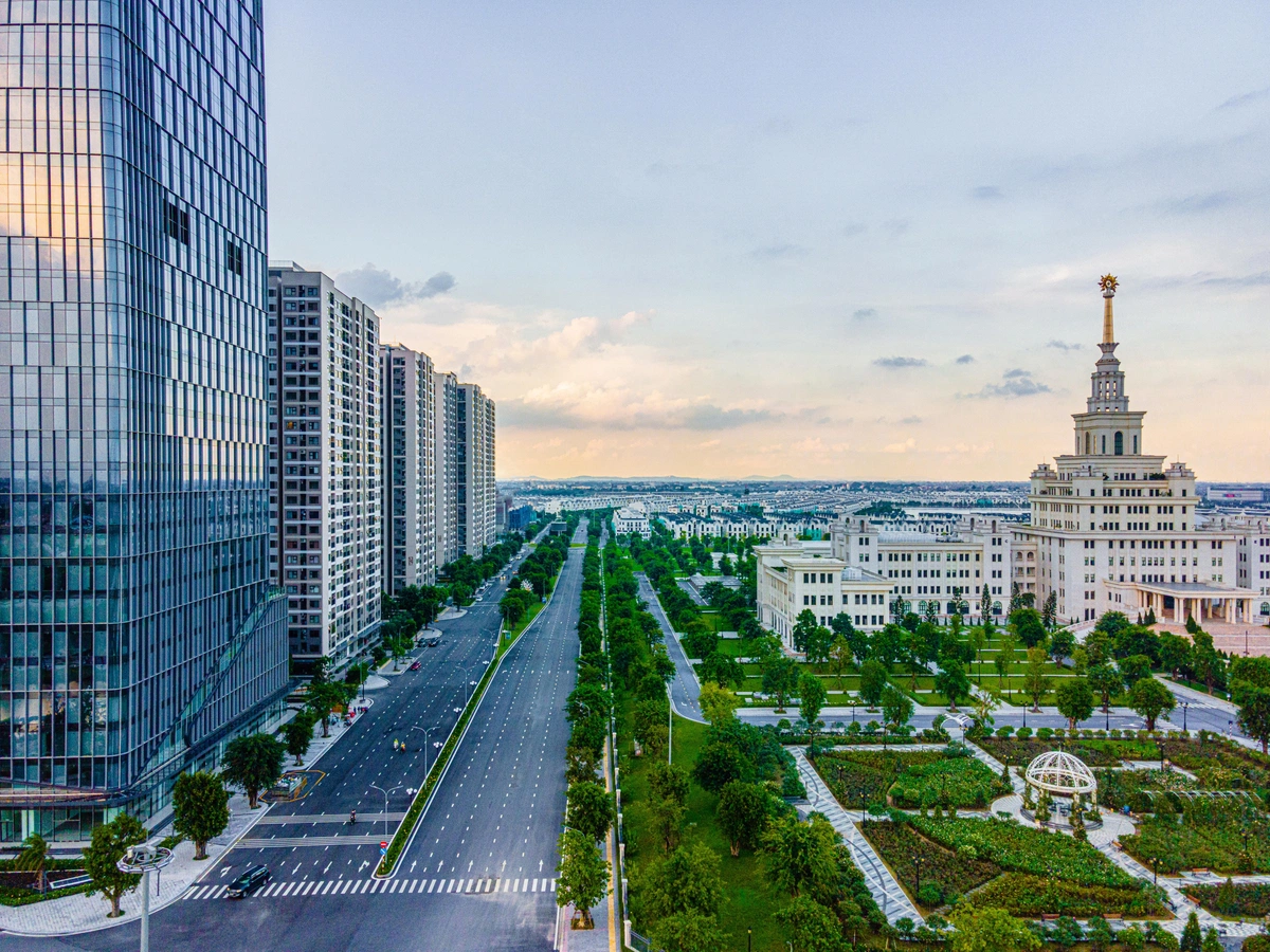 Bất cập quản lý hầm chung cư từ vụ Maybach tông loạt xe máy Bất cập quản lý hầm chung cư từ vụ Maybach tông loạt xe máy