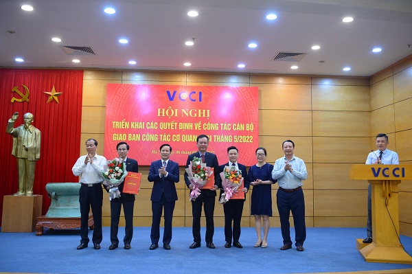 VCCI điều động, bổ nhiệm 8 cán bộ VCCI điều động, bổ nhiệm 8 cán bộ