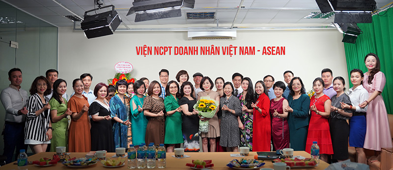 VACWE tổ chức Chương trình xúc tiến thương mại, kết nối doanh nhân, doanh nghiệp VACWE tổ chức Chương trình xúc tiến thương mại, kết nối doanh nhân, doanh nghiệp