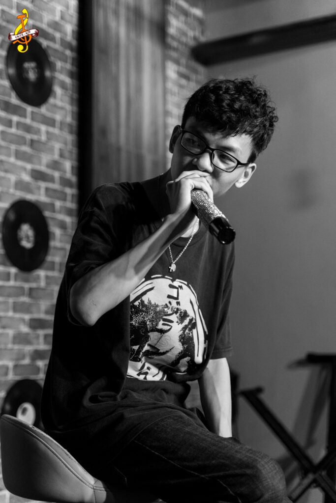 Vietnam Student Fashion Icon 2022: Điểm danh dàn thí sinh tài năng đến từ Học viện Báo chí và Tuyên truyền Vietnam Student Fashion Icon 2022: Điểm danh dàn thí sinh tài năng đến từ Học viện Báo chí và Tuyên truyền