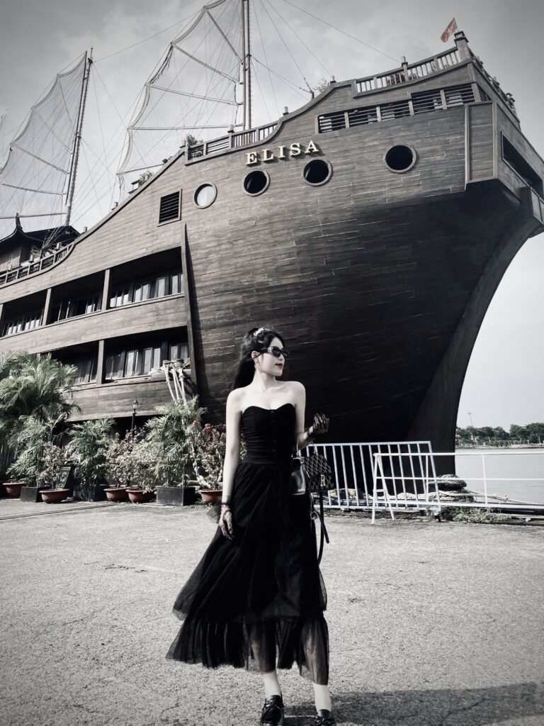 Vietnam Student Fashion Icon 2022: Điểm danh dàn thí sinh tài năng đến từ Học viện Báo chí và Tuyên truyền Vietnam Student Fashion Icon 2022: Điểm danh dàn thí sinh tài năng đến từ Học viện Báo chí và Tuyên truyền