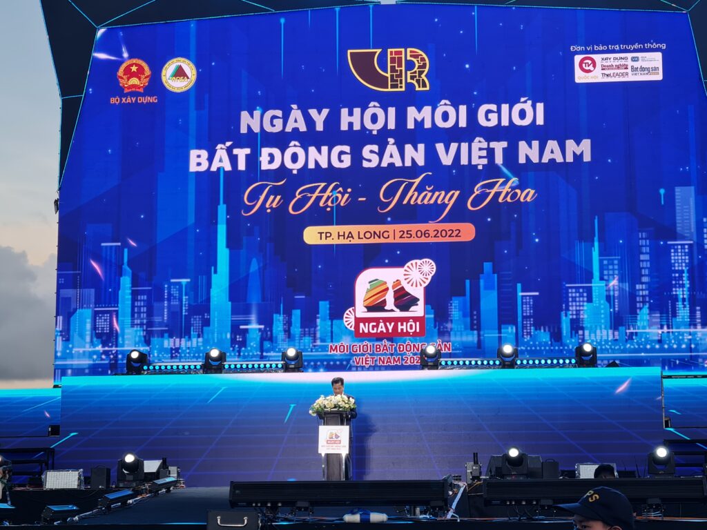 Ngày hội Môi giới Bất động sản Việt Nam năm 2022 diễn ra thành công tốt đẹp Ngày hội Môi giới Bất động sản Việt Nam năm 2022 diễn ra thành công tốt đẹp