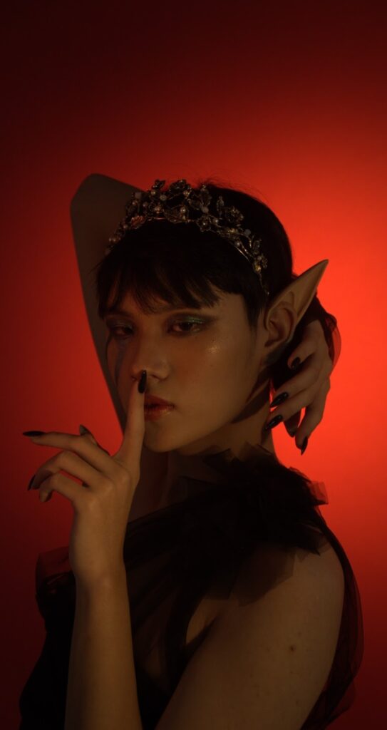 “In dấu chân, tạo con đường vì cơ hội không của riêng ai!” “In dấu chân, tạo con đường vì cơ hội không của riêng ai!”