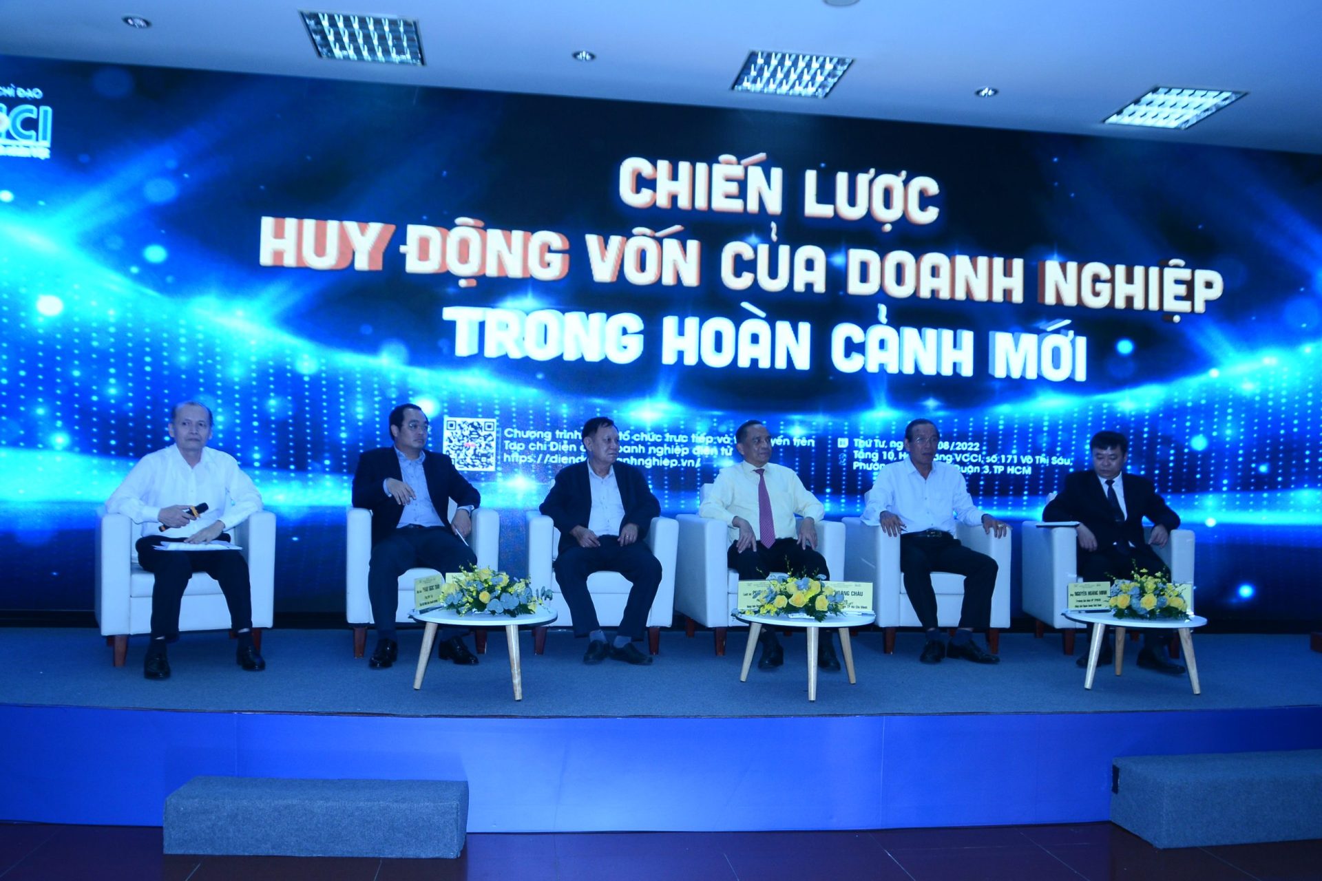 CHIẾN LƯỢC HUY ĐỘNG VỐN CỦA DOANH NGHIỆP TRONG HOÀN CẢNH MỚI