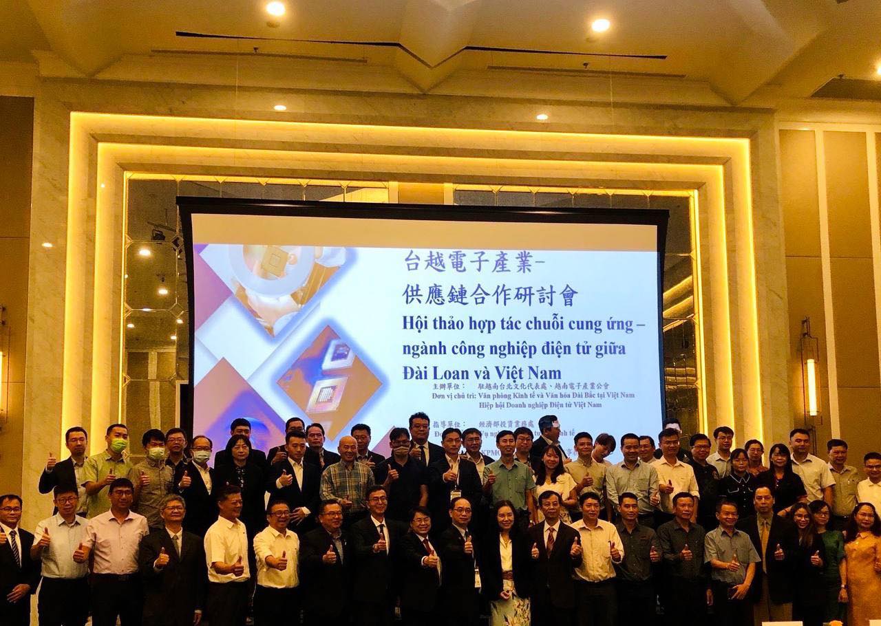 Doanh nghiệp Đài Loan - Việt Nam: Cơ hội hợp tác trong chuỗi cung ứng công nghiệp điện tử Doanh nghiệp Đài Loan - Việt Nam: Cơ hội hợp tác trong chuỗi cung ứng công nghiệp điện tử