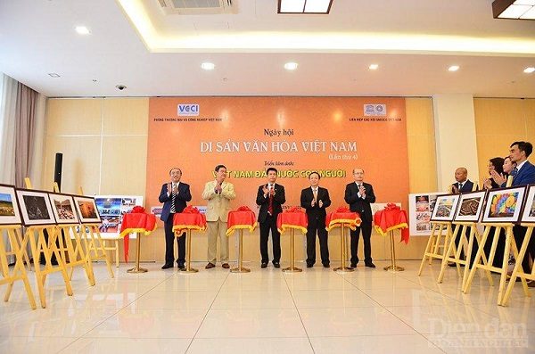 NGÀY HỘI DI SẢN VĂN HÓA VIỆT NAM: Triển lãm ảnh “Việt Nam - đất nước, con người” NGÀY HỘI DI SẢN VĂN HÓA VIỆT NAM: Triển lãm ảnh “Việt Nam - đất nước, con người”