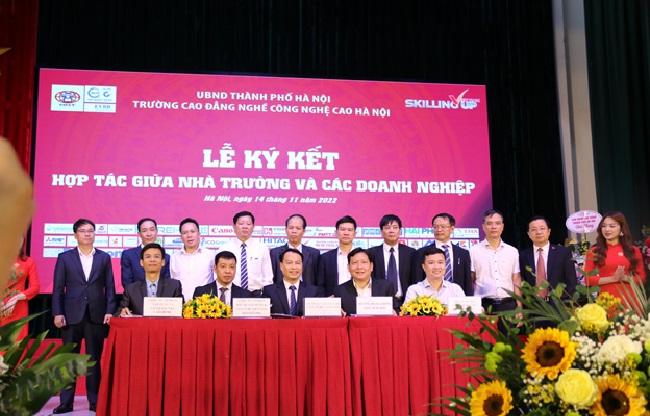Trường Cao đẳng nghề Công nghệ cao Hà Nội tổ chức lễ khai giảng năm học mới 2022 – 2023 Trường Cao đẳng nghề Công nghệ cao Hà Nội tổ chức lễ khai giảng năm học mới 2022 – 2023