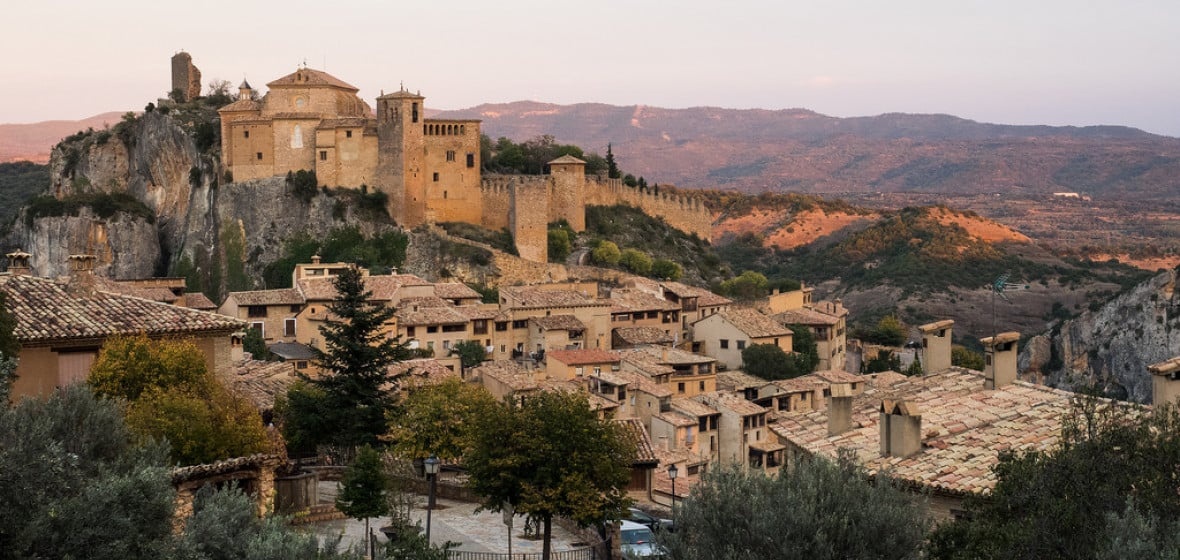 Những ngôi làng du lịch tuyệt nhất thế giới