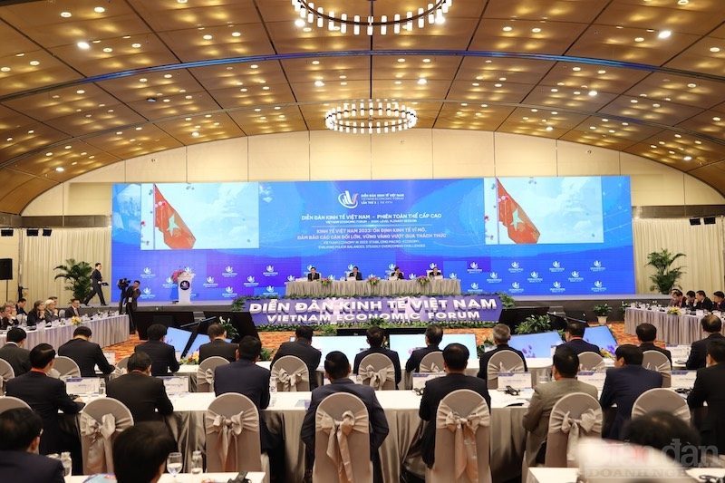 KINH TẾ 2023: Nhiều thách thức cần vượt qua