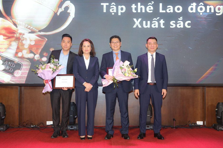 VNI giữ vững vị thế Top 10 doanh nghiệp bảo hiểm VNI giữ vững vị thế Top 10 doanh nghiệp bảo hiểm