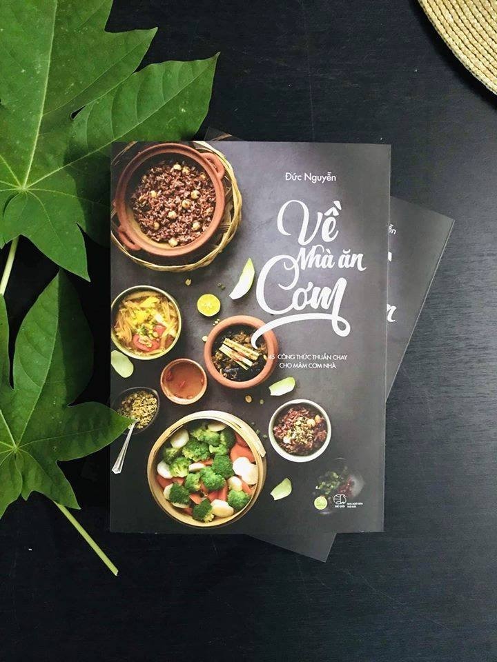 Hương vị ẩm thực ngày Tết qua những trang sách Hương vị ẩm thực ngày Tết qua những trang sách