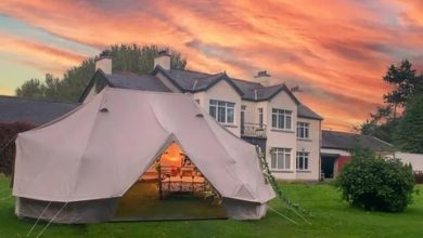 Khu nghỉ dưỡng xin lỗi vì quảng cáo phản cảm Khu nghỉ dưỡng xin lỗi vì quảng cáo phản cảm