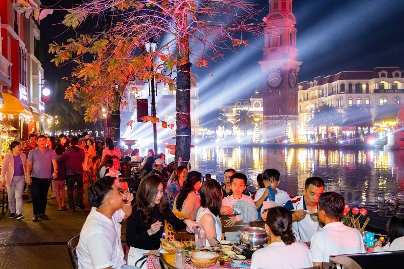 Trải nghiệm liên hoàn lễ hội đón năm 2023 tại Phú Quốc United Center