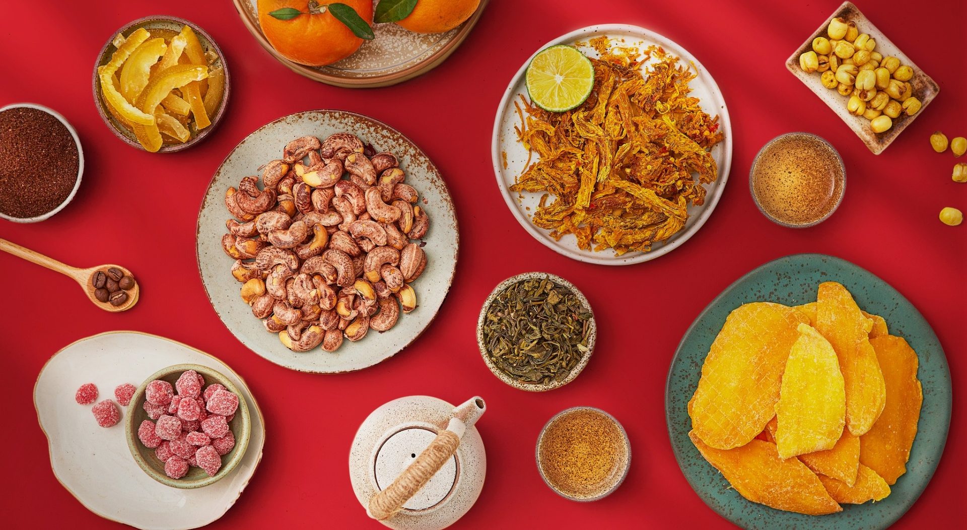 Khi đồ ăn vặt trở thành quà Tết Khi đồ ăn vặt trở thành quà Tết