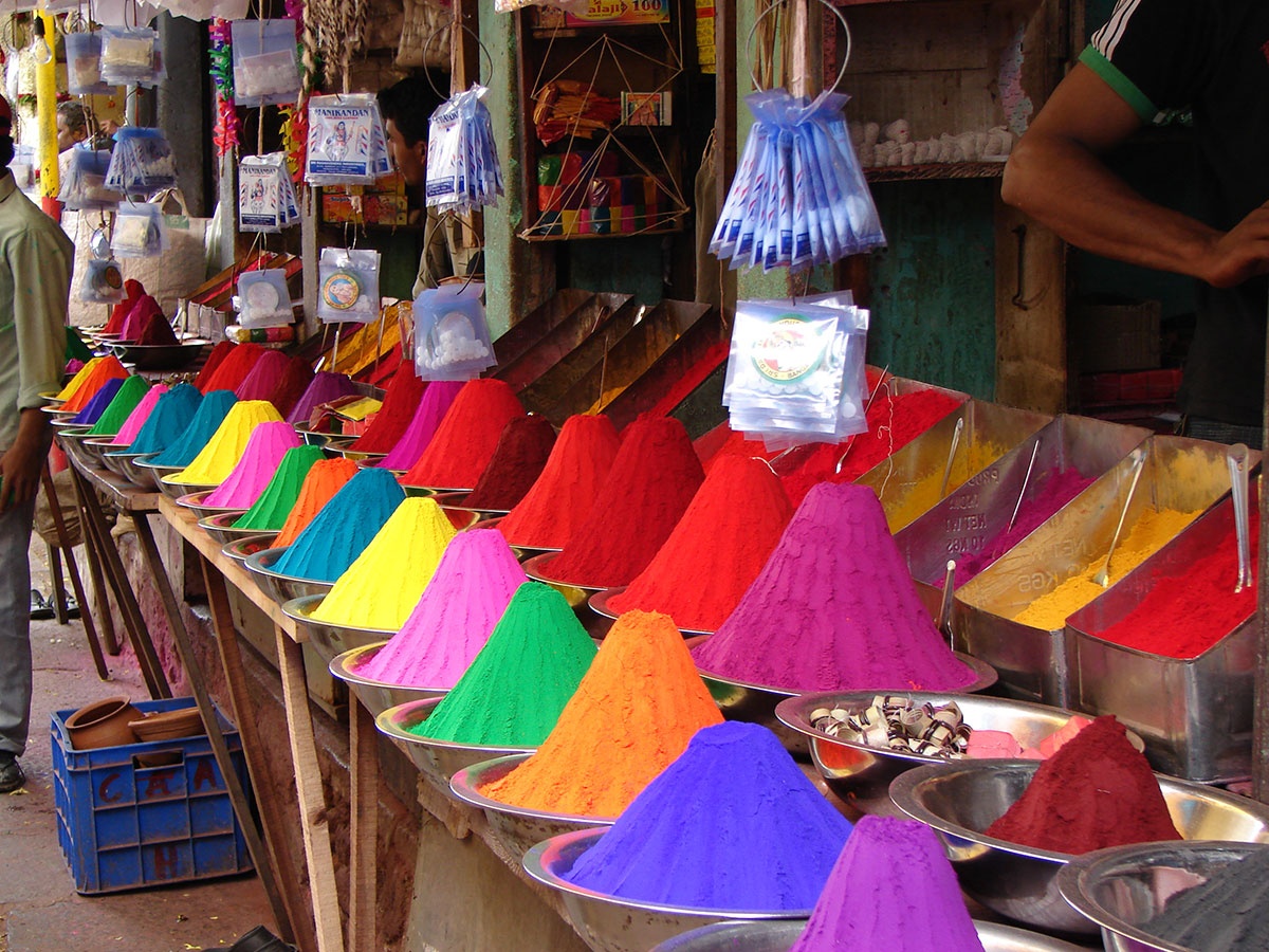 Những điểm đến đặc trưng theo màu sắc năm 2023