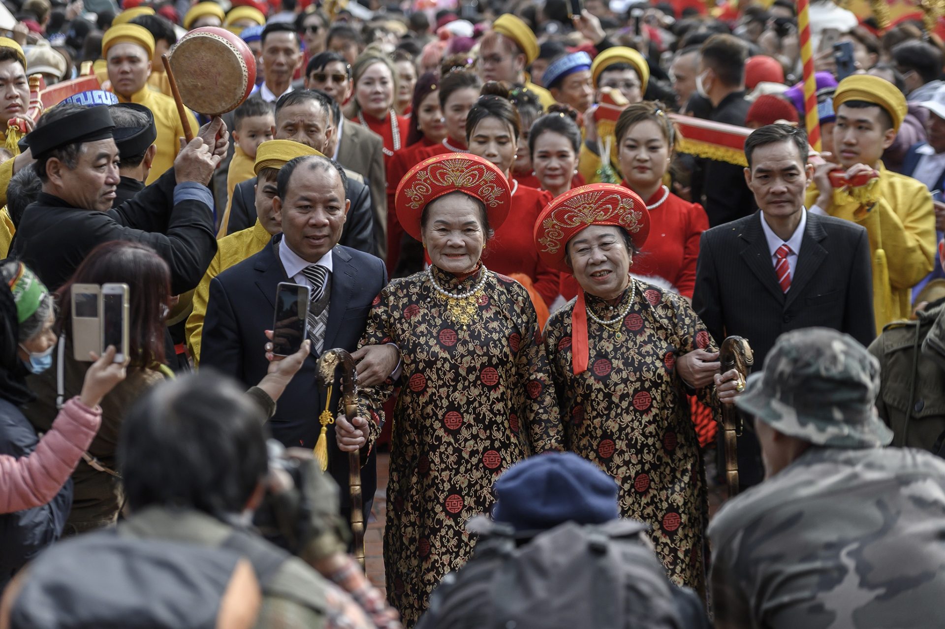 Lễ rước người sống ở vùng đảo Hà Nam