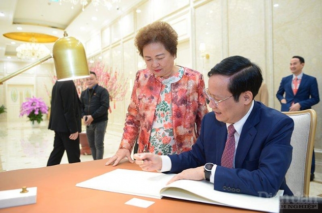 Lãnh đạo VCCI thăm, chúc tết đại diện cộng đồng doanh nghiệp Lãnh đạo VCCI thăm, chúc tết đại diện cộng đồng doanh nghiệp