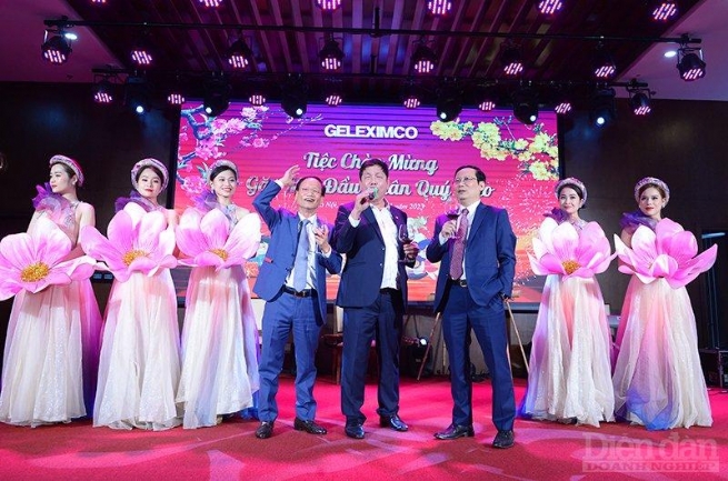 Lãnh đạo VCCI thăm, chúc tết đại diện cộng đồng doanh nghiệp Lãnh đạo VCCI thăm, chúc tết đại diện cộng đồng doanh nghiệp