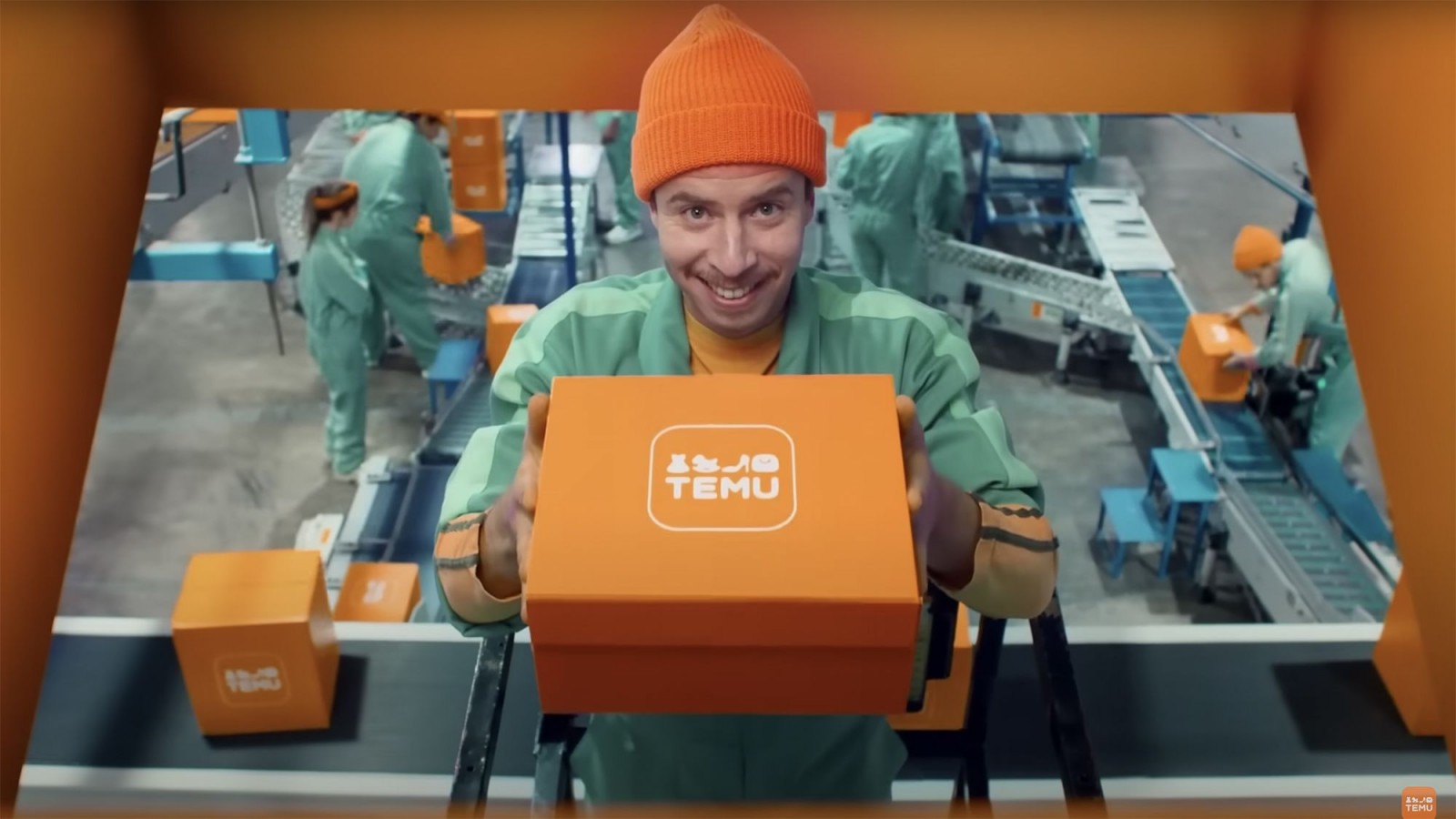 Ứng dụng “mua sắm như tỷ phú” lên ngôi