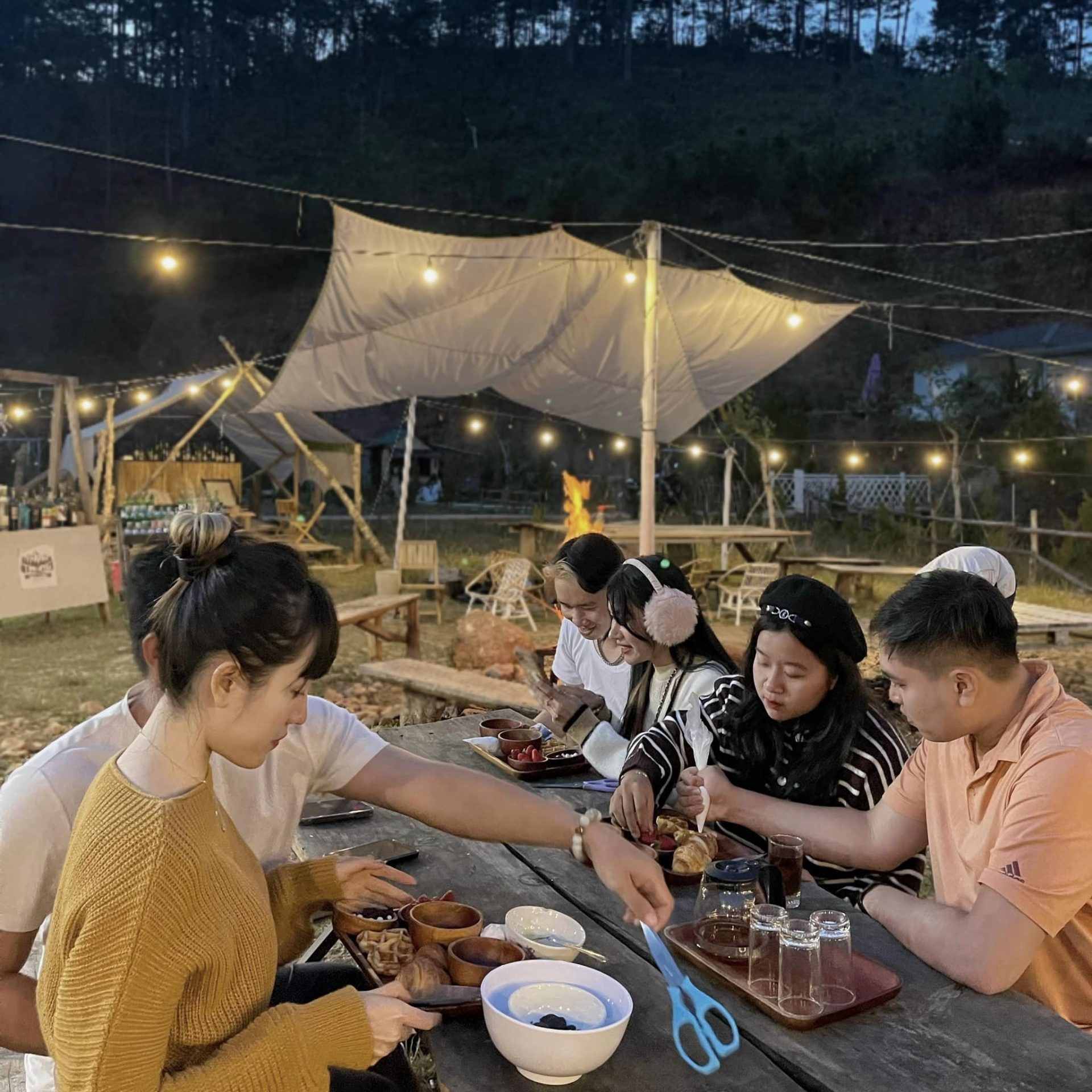 Cắm trại cao cấp liệu có đáng tiền