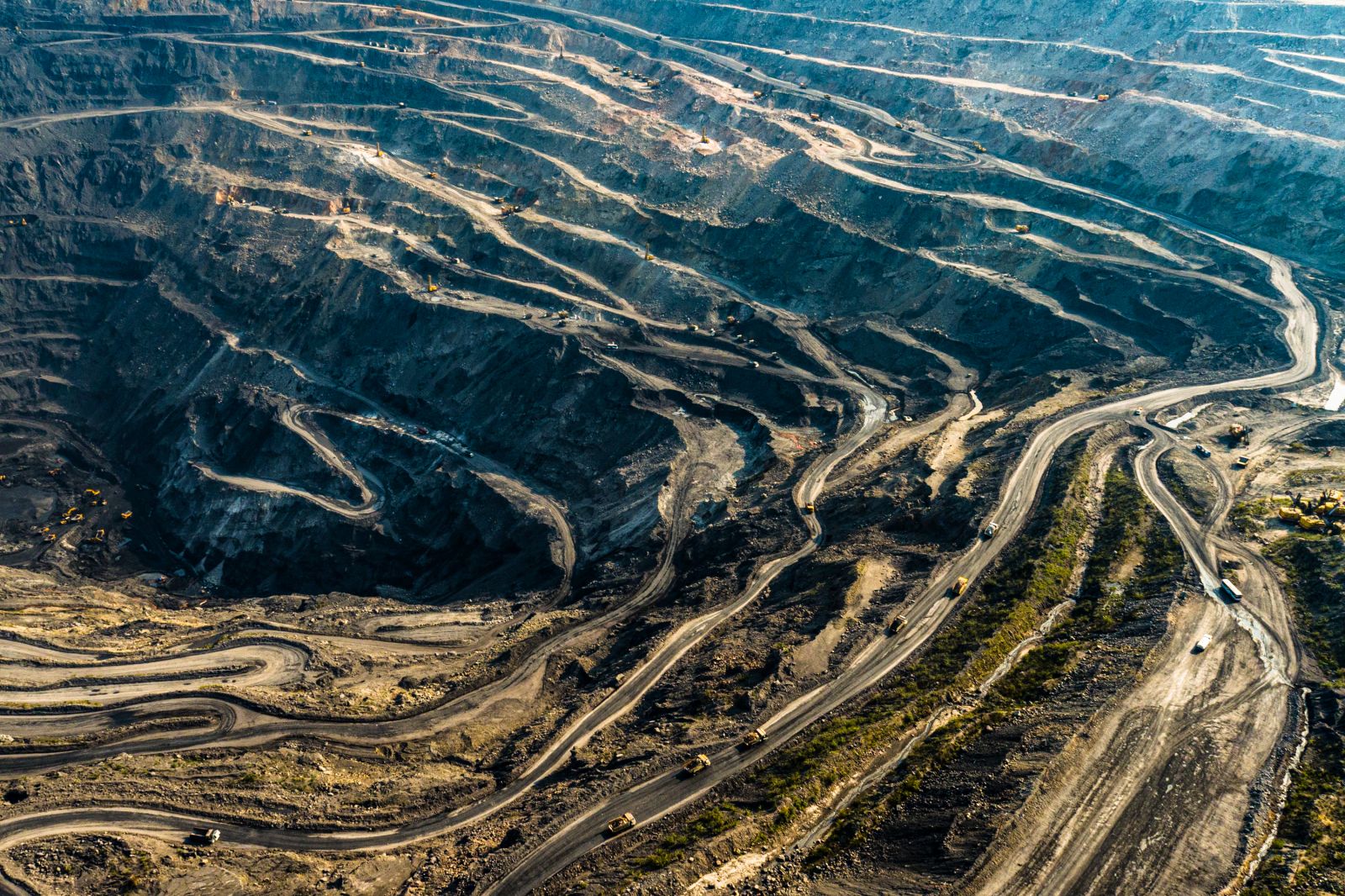 TKV: Song hành sản xuất kinh doanh và chia sẻ trách nhiệm cộng đồng TKV: Song hành sản xuất kinh doanh và chia sẻ trách nhiệm cộng đồng