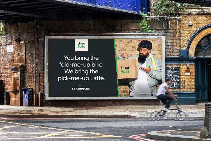 Hãng gọi xe - “tay chơi quảng cáo” đáng gờm Hãng gọi xe - “tay chơi quảng cáo” đáng gờm