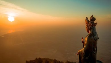 Lý do hàng triệu người hành hương lên núi Bà Đen quanh năm Lý do hàng triệu người hành hương lên núi Bà Đen quanh năm