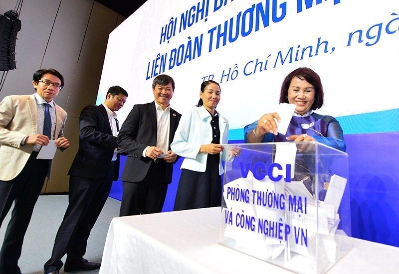12 nhiệm vụ trọng tâm của VCCI trong năm 2023 12 nhiệm vụ trọng tâm của VCCI trong năm 2023