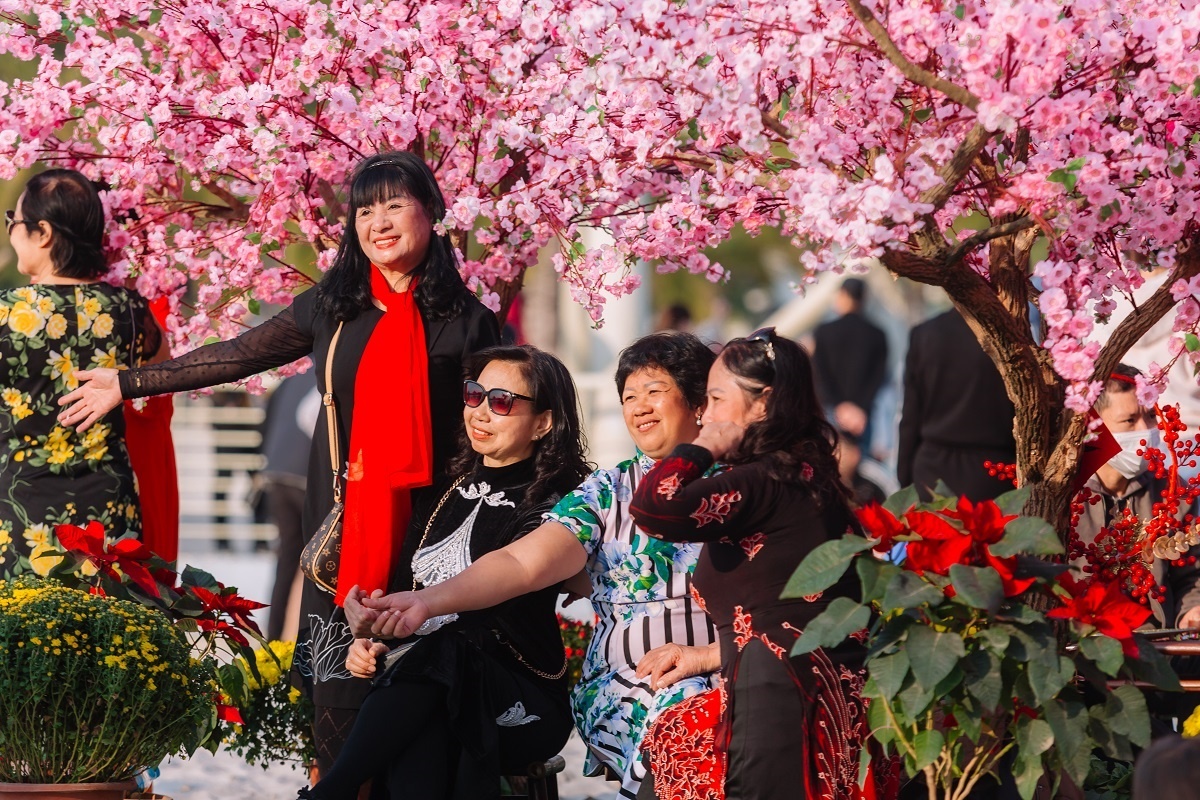 Vinhomes Ocean Park thu hút hàng nghìn khách trong sự kiện chào xuân Vinhomes Ocean Park thu hút hàng nghìn khách trong sự kiện chào xuân