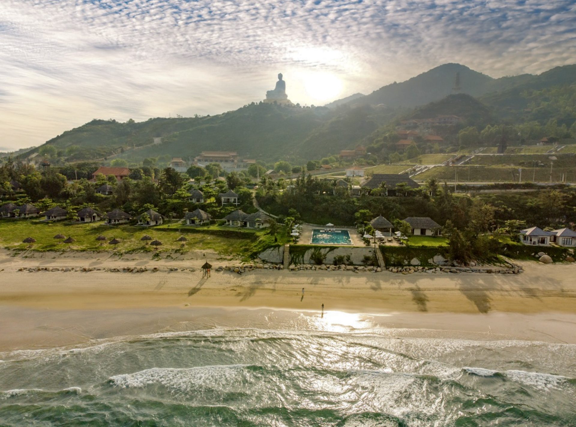 Bức tượng phật Thích Ca cao 69 m ở Bình Định