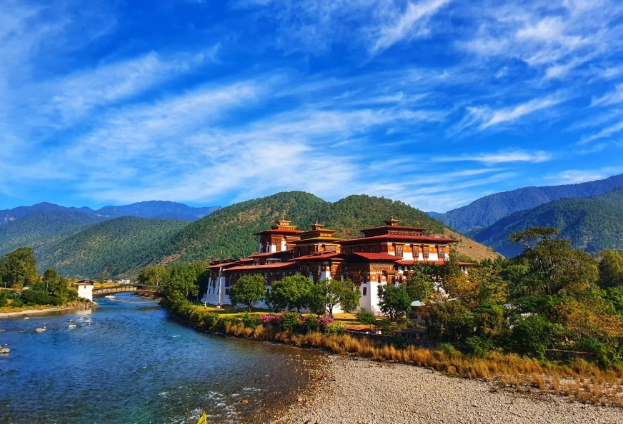 Nhiều điểm đến thu phí, du lịch ngày càng đắt đỏ Nhiều điểm đến thu phí, du lịch ngày càng đắt đỏ