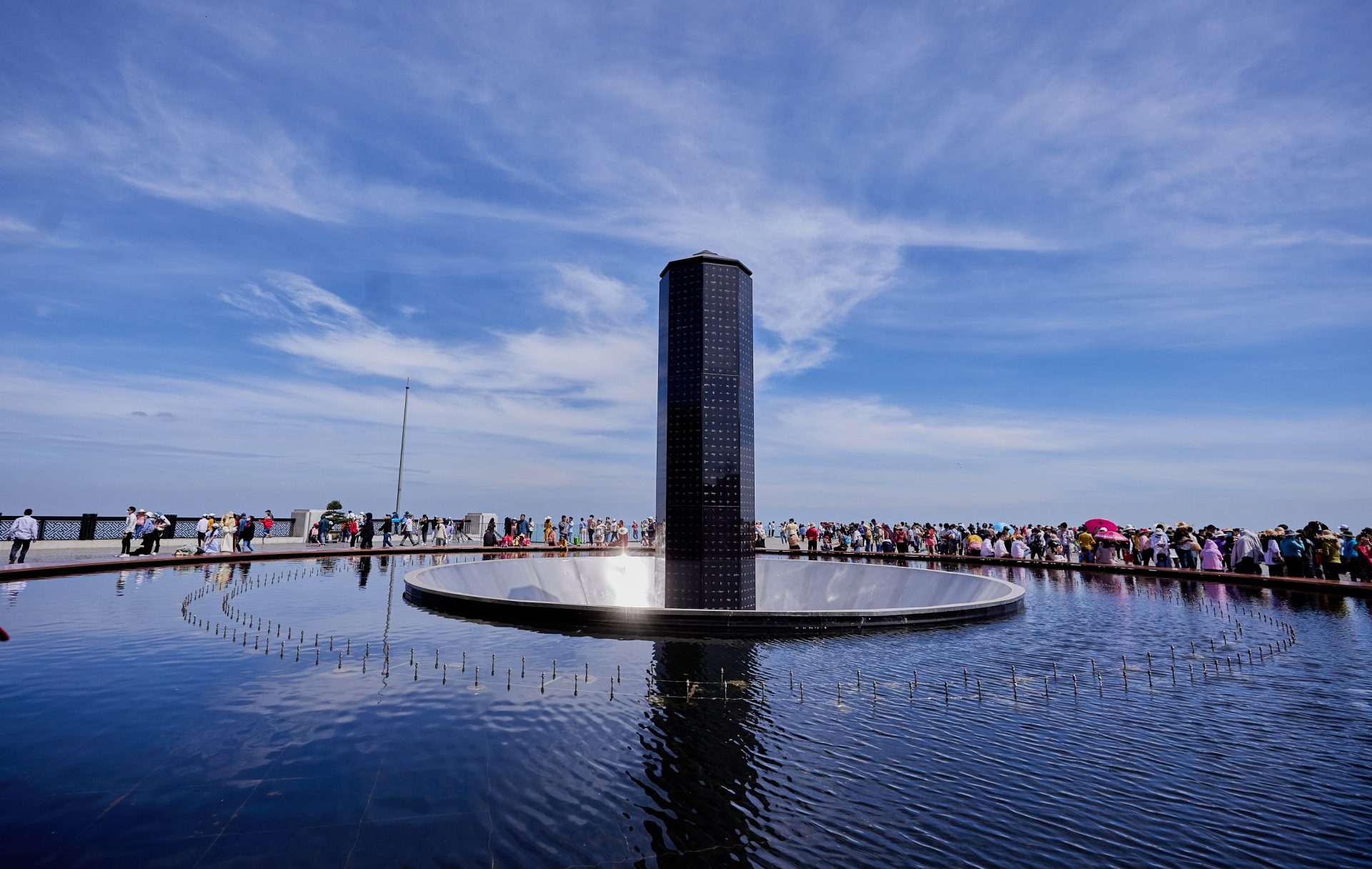 Lý do hàng triệu người hành hương lên núi Bà Đen quanh năm Lý do hàng triệu người hành hương lên núi Bà Đen quanh năm