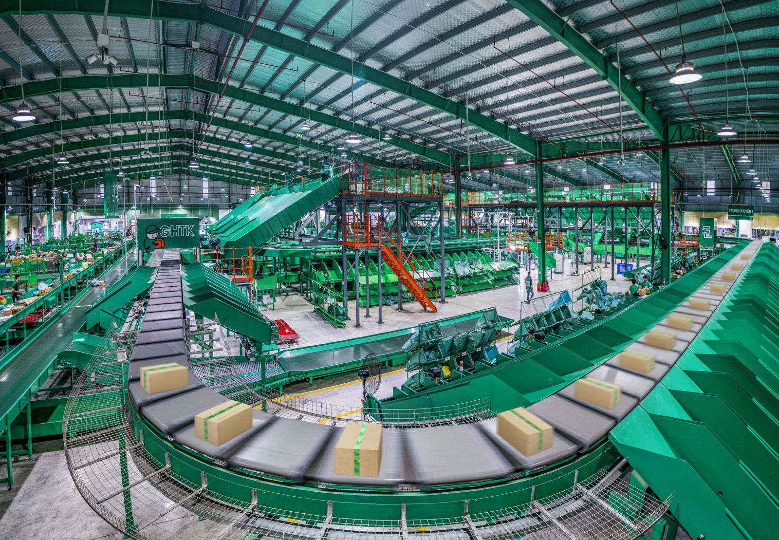 Giao Hàng Tiết Kiệm - Hành trình 10 năm nỗ lực trở thành Thương hiệu quốc gia