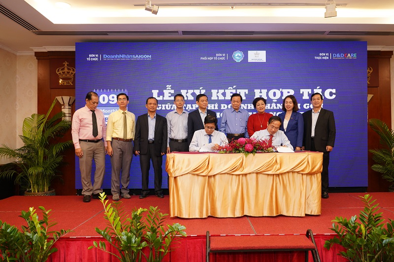 Các Hiệp hội doanh nghiệp ký kết tham gia chương trình truyền thông kết nối kinh doanh