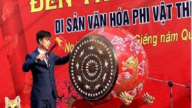 Hàng vạn người về xem đám rước Lễ hội đền Tả Phủ - Kỳ Lừa Hàng vạn người về xem đám rước Lễ hội đền Tả Phủ - Kỳ Lừa