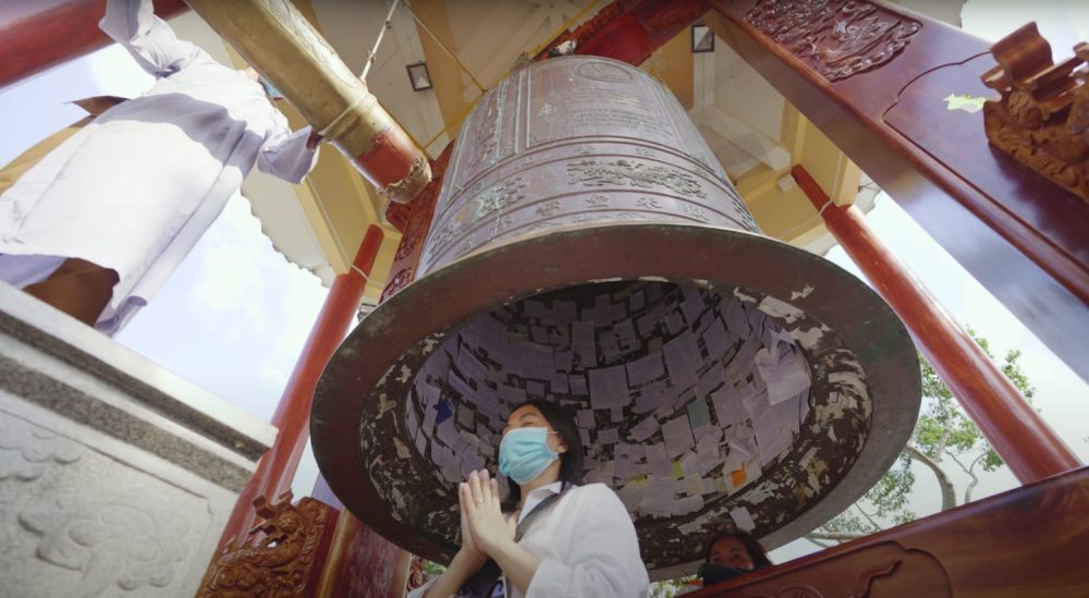 Đến núi Bà Đen cầu may, khám phá nhiều tập tục tín ngưỡng thú vị